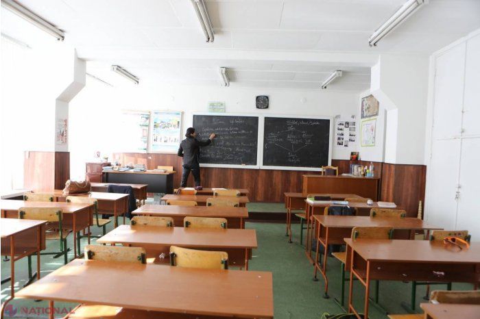 Peste 17 mii de elevi din Chișinău au părăsit țara împreună cu familiile