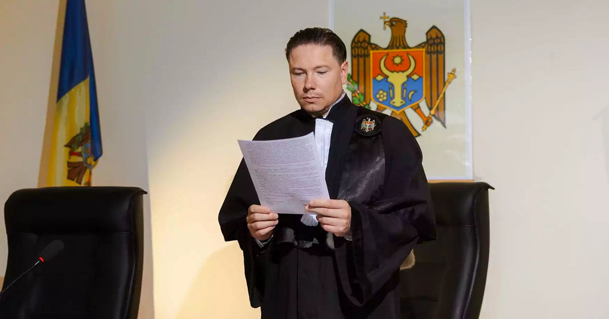 Președintele CSM, Sergiu Caraman, și alți 11 judecători au primit grade de calificare.
