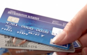 Valoarea operaţiunilor cu cardurile emise în Republica Moldova s-a majorat cu 13,5%, în nouă luni
