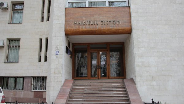 Минюст направил правительству для утверждения законопроект о новых условиях финансирования партий из госбюджета. Фото: newsmoldova.ru