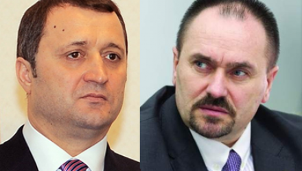 Referindu-se la remanierile guvernamentale din ultimele zile, premierul a specificat că urmează şi altele