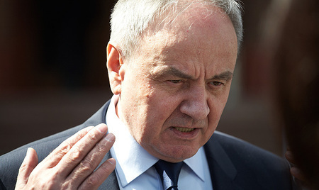Nicolae Timofti, susţine că a fost amaninţat şi şantajat de către liderul liberal, Mihai Ghimpu. 
