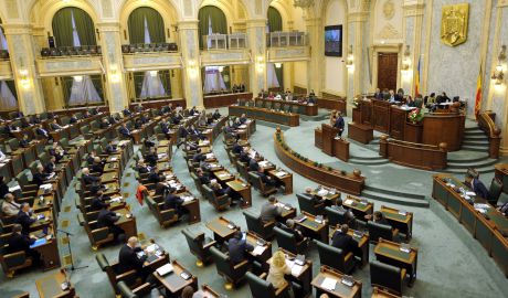 Senatul României a ratificat Acordul privind împrumutul de 150 de mil. de euro oferit RM. Foto: rfi.ro