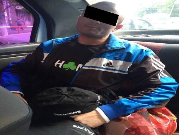 Un bărbat, reținut pe urme fierbinți după ce i-a furat telefonul unei minore, în sectorul Râșcani al capitalei. Foto: Poliția capitalei
