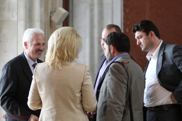 Comuniștii au apelat la argumente rudimentare pentru a-i convinge pe moldoveni că Uniunea Europeană nu le va face bine.