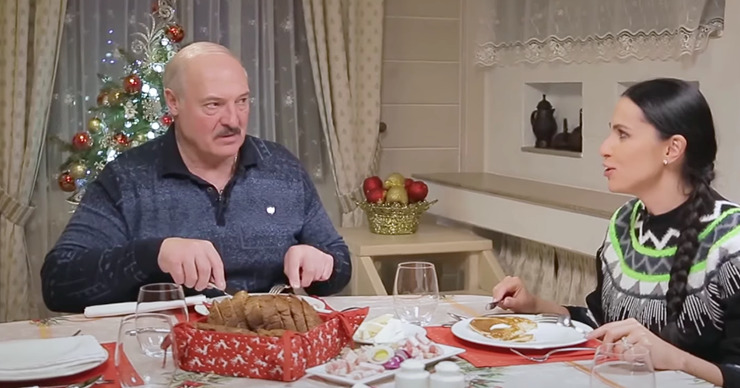 Лукашенко дал первое большое интервью российскому телеканалу после начала протестов в стране.