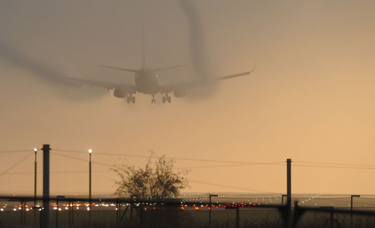 Trafic aerian perturbat din cauza ceţii pe Aeroportul Chişinău