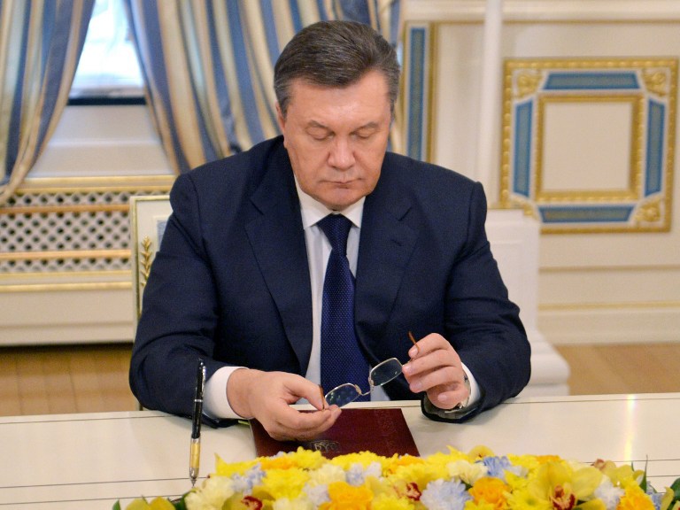 Potrivit lui Mahnițki, înghețarea activelor foștilor oficiali politici, atît în Ucraina cît și în străinătate, continuă.
