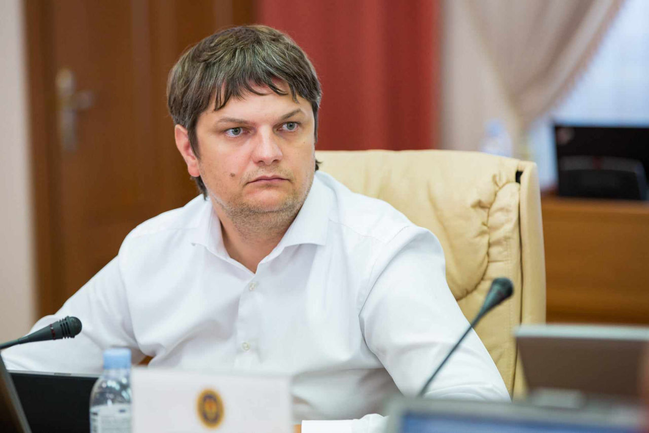 Спыну: В Молдове падают дроны, а "Альтернатива" молчит.