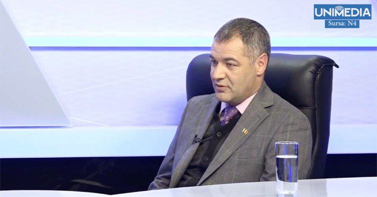 Цыку: Нэстасе должен отдохнуть от политики, а PAS и DA - объединиться.