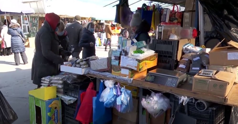 В Молдове продолжают продавать полиэтиленовые пакеты.