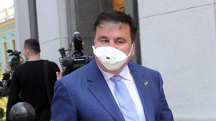 Саакашвили назвал «идиотскими» директивы Евросоюза для Украины.