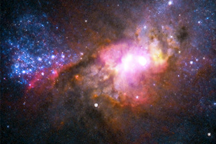 Американский астрофизик Брайян Лаки оценил вероятность существования внеземных разумных цивилизаций в наблюдаемой части Вселенной.