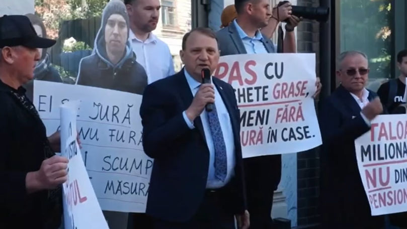 Бумаков на протесте у НАРЭ: Чем дороже газ, тем выше прибыль.