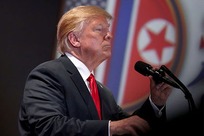 Трамп выслушал критику Обамы и заснул.