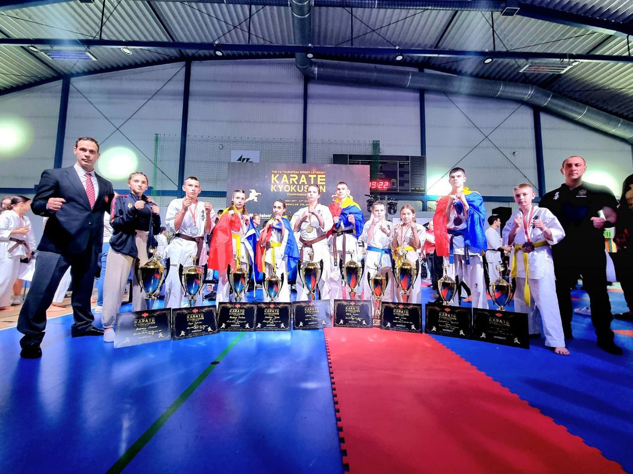 Молдова завоевала 10 призовых мест на чемпионате Европы по каратэ.