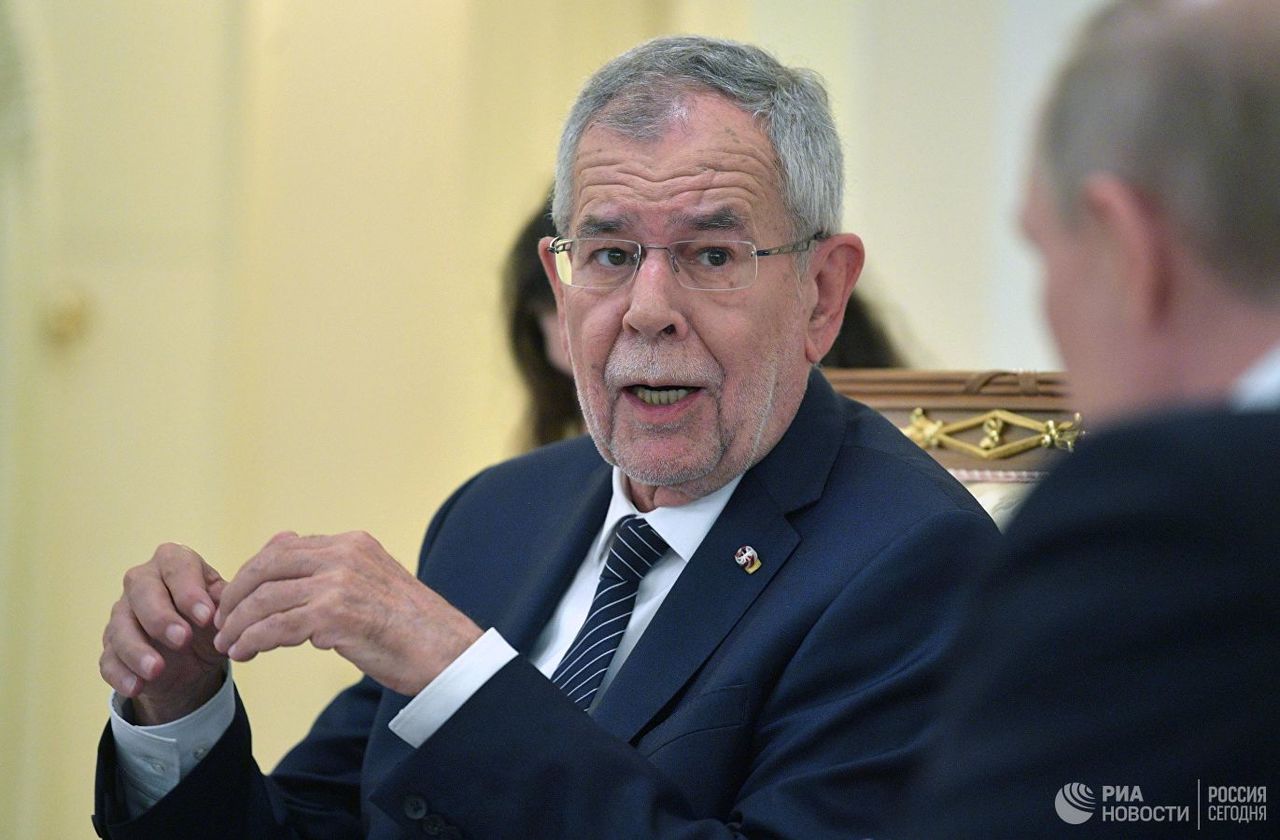 Президент Австрии назвал позицию США по Ирану провокационной.
