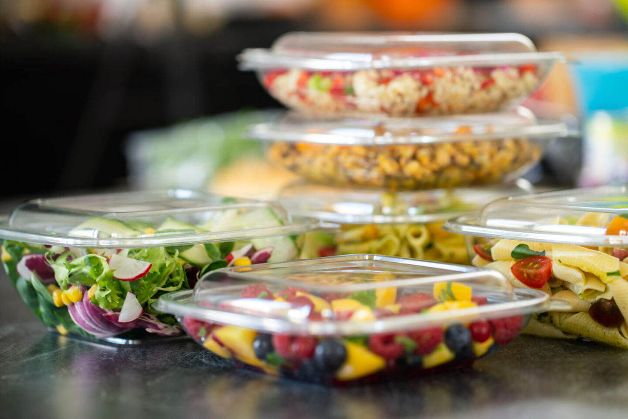 Moldova introduce noi cerințe pentru ambalajele alimentare fabricate din plastic reciclat.