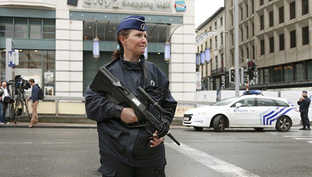 В Бельгии считают, что нападение на полицейских могло быть терактом.