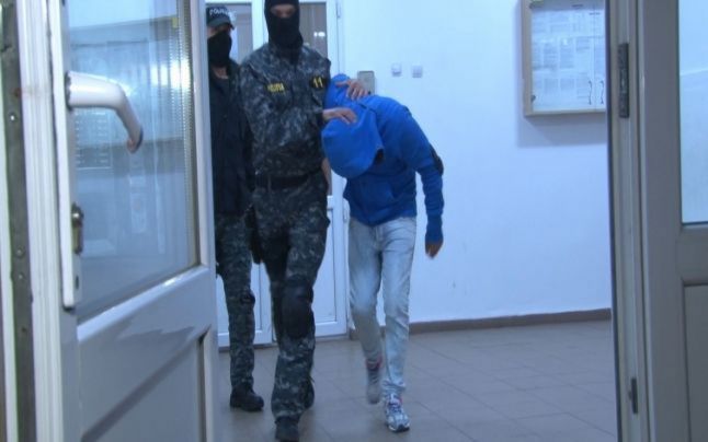 Condamnat pentru viol şi eliberat, arestat din nou pentru omor.