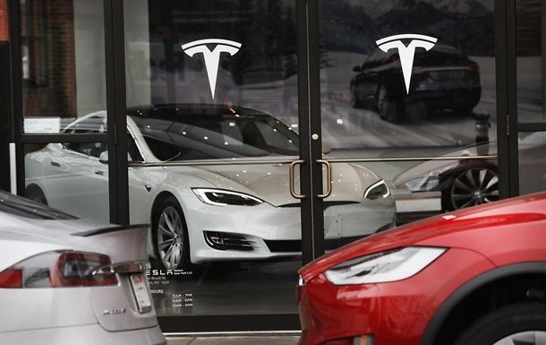 Компании нужны источники финансирования производства модели электромобиля Model 3.