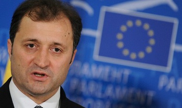 Sursa citată a subliniat că în pofida lipsei ”de iubire” din partea Europei, actuala guvernare intenționează să ”va merge înainte” spre integrarea europeană.