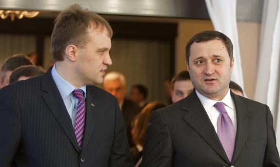 Vlad Filat, și liderul de la Tiraspol, Evgheni Şevciuk au vorbit astăzi  că va fi asigurată circulație liberă în Transnistria de sărbătorile de Paște.