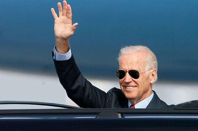 În ansamblu, vizita lui Biden reprezintă simbolul trecerii Ucrainei sub „conducere străină”. Procesul este deja în toi.