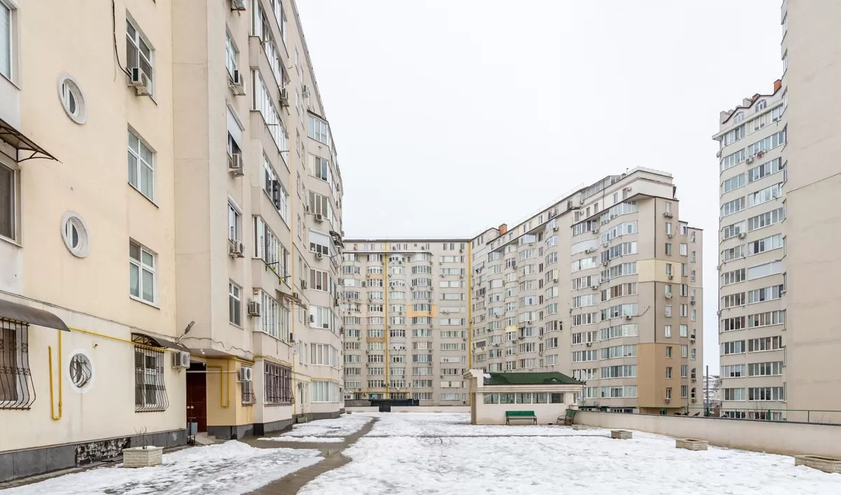 Piața imobiliară din Chișinău s-a prăbușit: Vânzările de apartamente au scăzut cu aproape 80%.