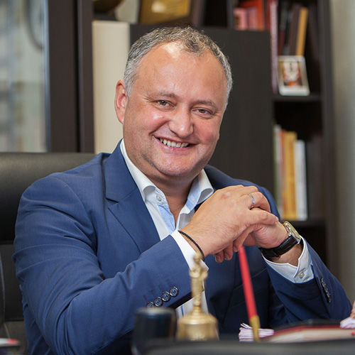 Dodon merge în Iran unde se va întâlni și cu Rogozin. Foto: RISE Moldova