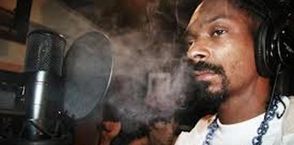 Astfel, acesta a dezvăluit că fumează 81 de ţigări cu marijuana pe zi, transmite Huffington Post. 