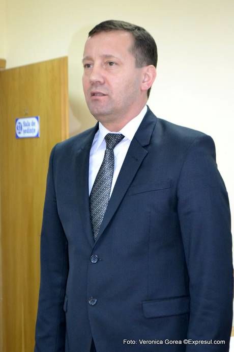 Șeful Biroului Vamal Ungheni, Victor Manoli, a primit mandat de arest pentru 20 de zile în izolator. Foto: expresul.com