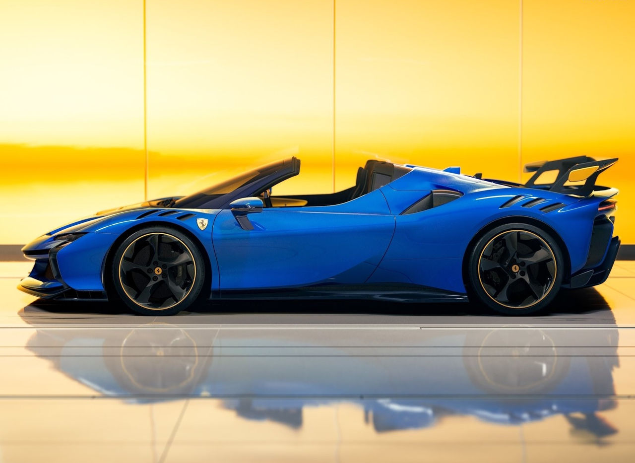 В Италии представлен самый мощный Ferrari в истории.