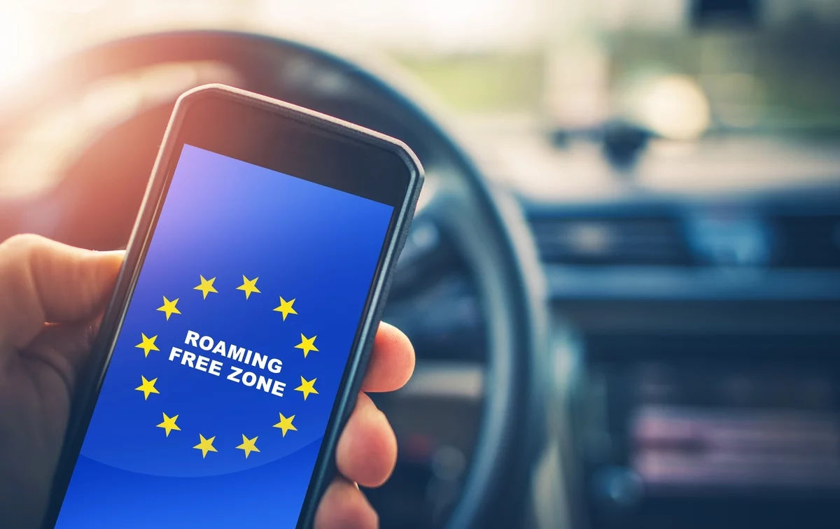 Кишинёв приветствует инициативу Европарламента об отмене роуминговых тарифов.
