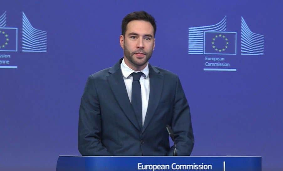 Comisia Europeană a aprobat planurile de finanțare pentru înzestrarea Franței și Cehiei.
