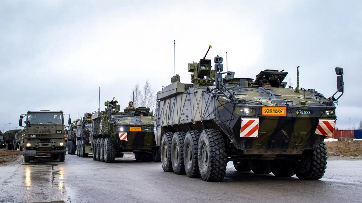 Швейцария не разрешила Дании поставить Украине бронированные машины Piranha III.