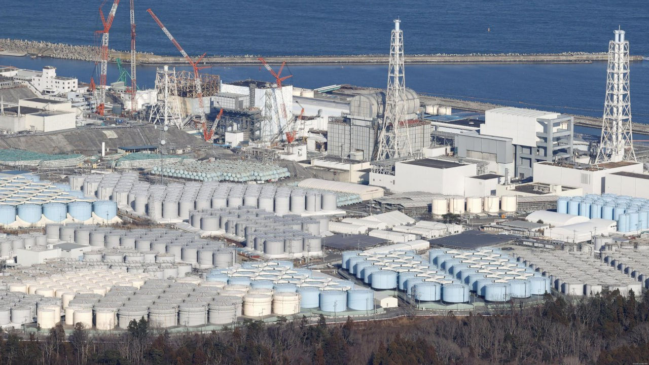 Doi roboți, trimiși în reactorul contaminat de la Fukushima: Pentru oameni zona este încă prea periculoasă.