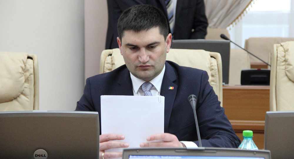 Ion Sula a declarat că seceta de anul acesta a afectat simțitot recolta de porumb, sfeclă de zahăr și fructe. Foto: sputnik.md