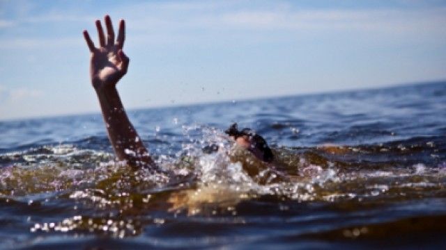 Un tânăr, care îşi bănuia soţia că i-ar fi infidelă, a vrut să o pedepsească şi şi-a înscenat propria moarte. Foto: publika.md