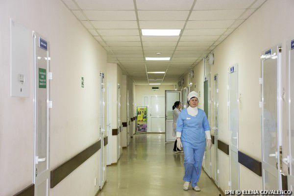 Два отделения в Институте матери и ребенка были отремонтированы на деньги Румынии.