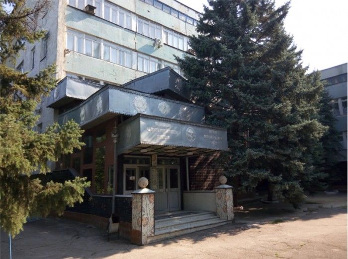 Şefă din cadrul Spitalului de Psihiatrie Bălți, reţinută de CNA pentru furtul produselor alimentare destinate bolnavilor. Foto: spb.ms.md 