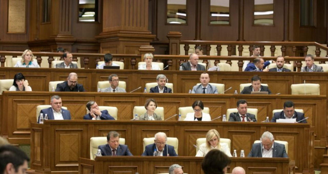 БКС предложил отдавать приоритет при публичных закупках местным производителям.