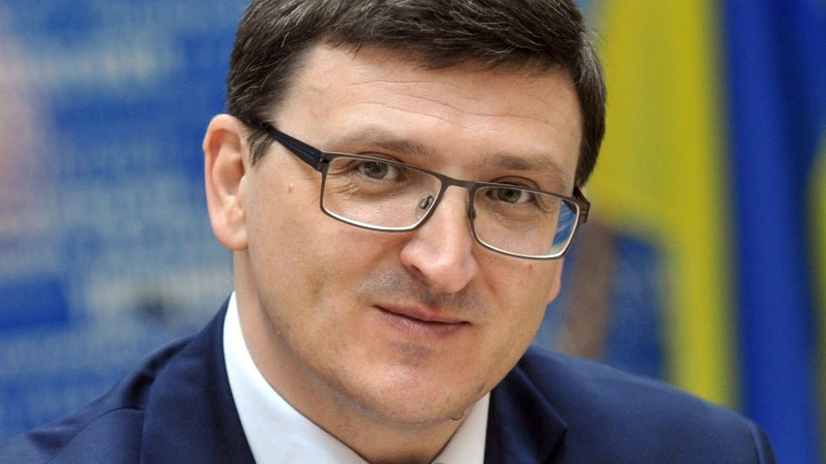 Украинский эксперт: У нас демографическая катастрофа, женщинам придется рожать по 5-7 детей.