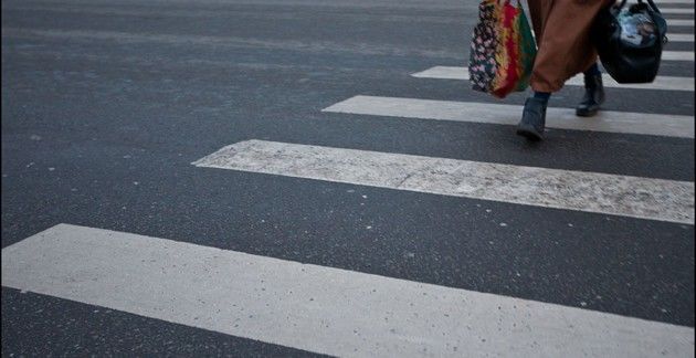 В Бельцах на пешеходном переходе сбили пенсионерку.