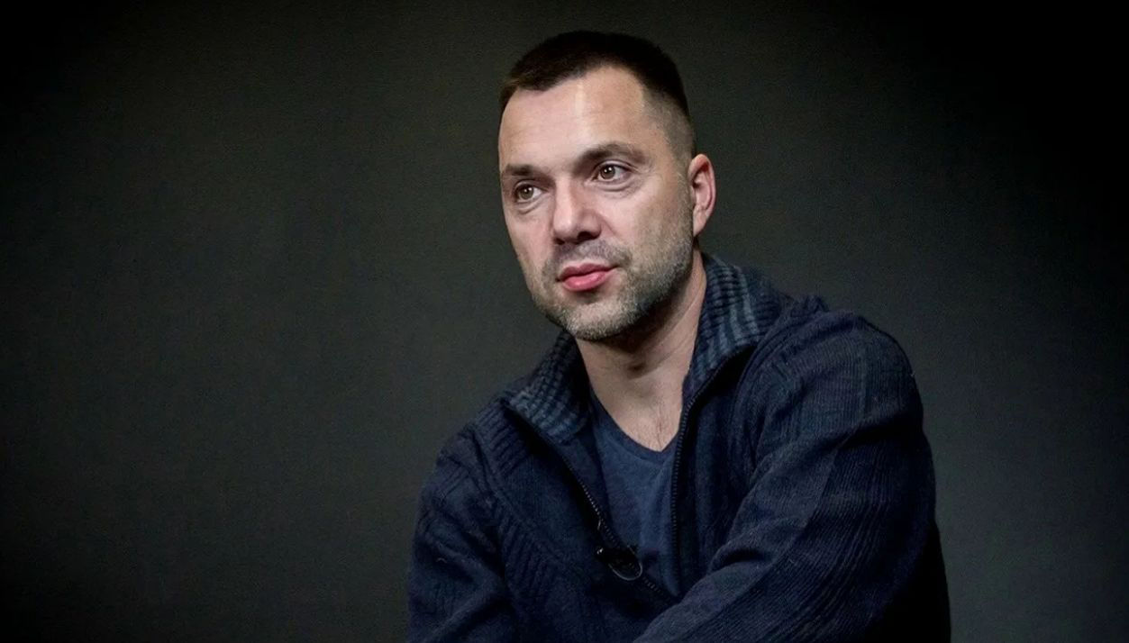 Арестович: Украина может оказаться без воды, света и тепла.