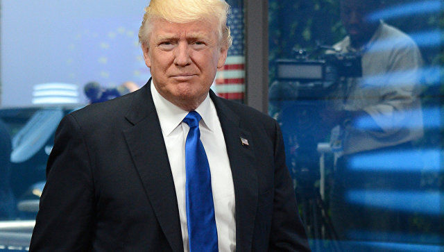 Трамп потребовал упростить правила проведения голосований.
