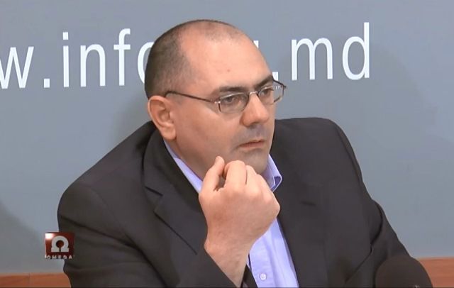 Главный редактор агентства OMEGA Александр Петков.