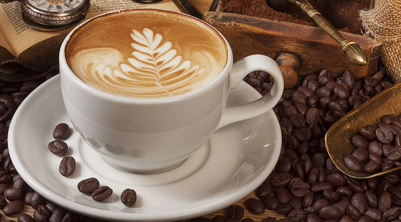 Cercetători: Nu turnați cafeaua în chiuvetă. Urme de cofeină, descoperite chiar și în Antarctica.