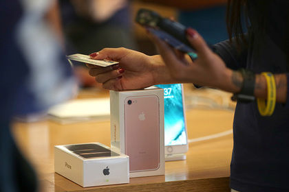 Apple начала продавать использованные iPhone 7.
