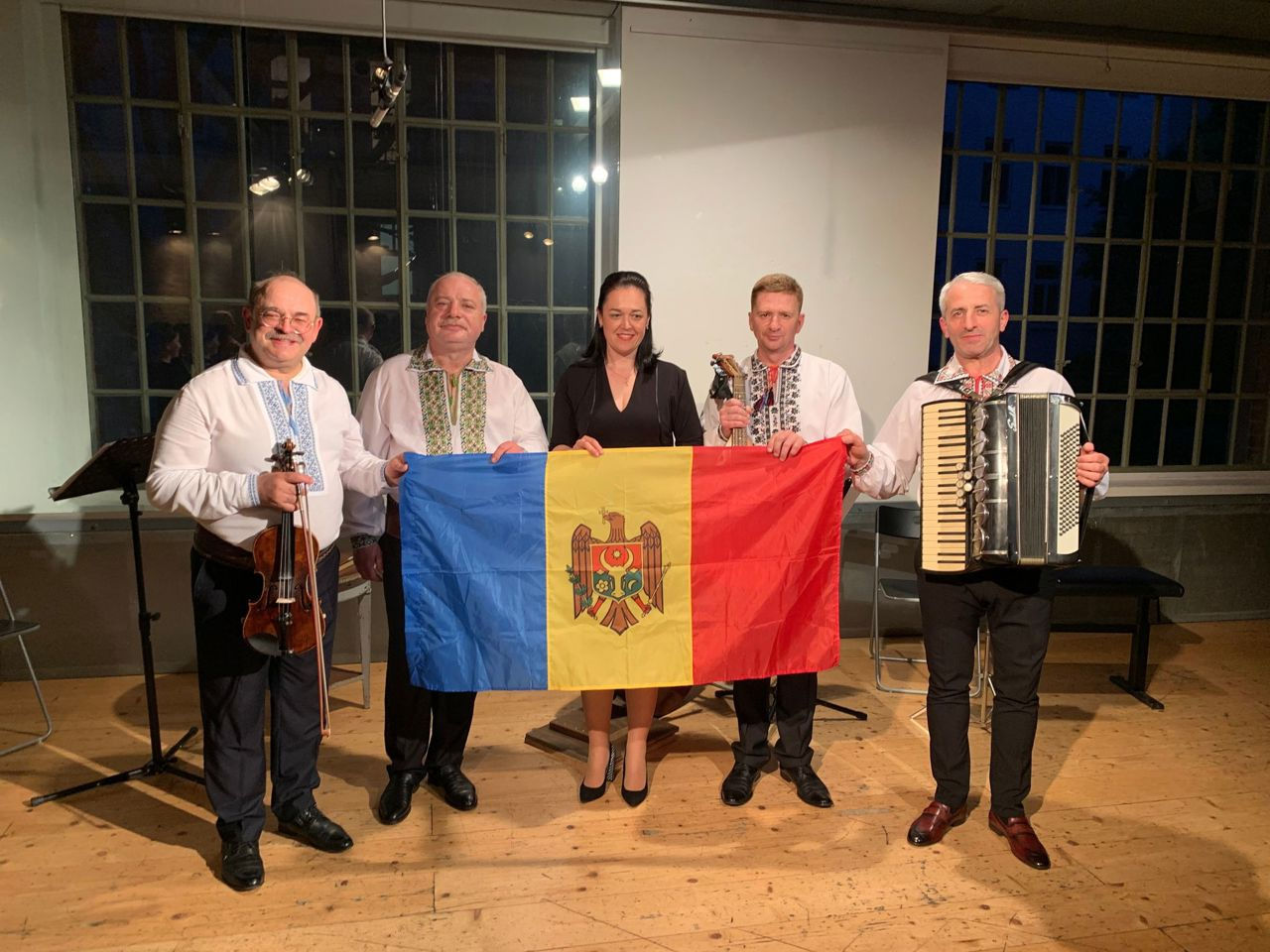 Ансамбль Taraf de Chișinău выступил в Вене.